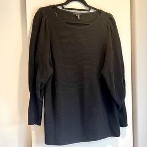 1 State black sweater